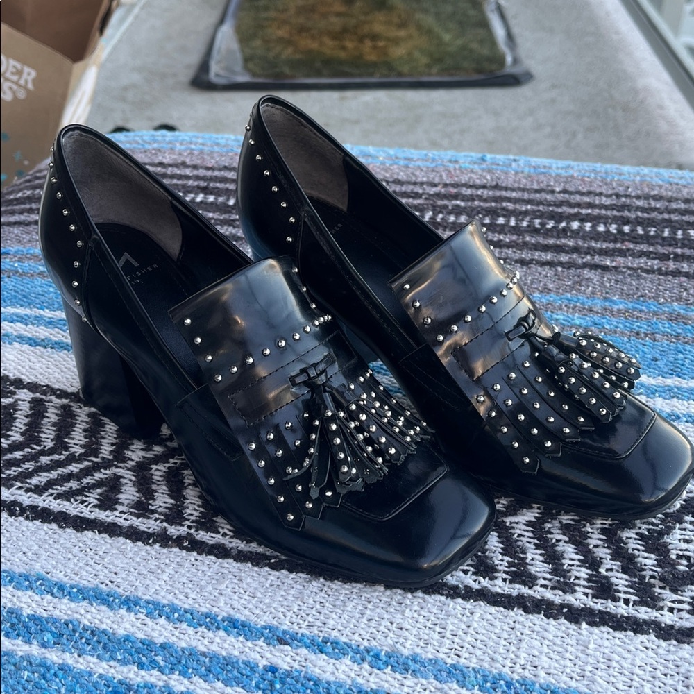 Marc Fisher Studded Tassle Loafers 7.5 Black